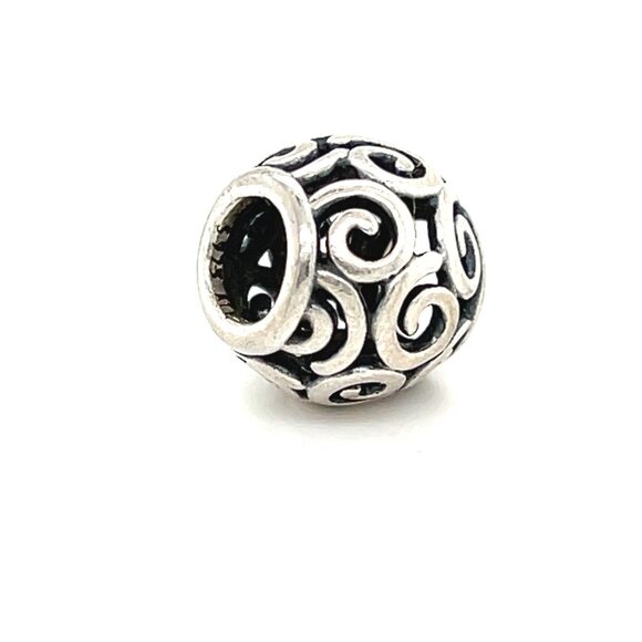 Pandora Round Scroll Charm - Picture 2 of 3